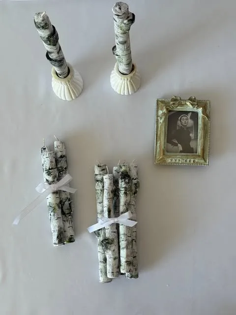 Ağcaqayın şamları gips şamdanlarla